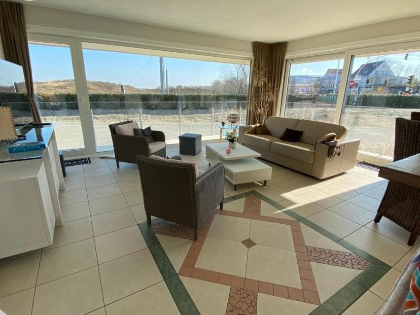 Seadream - Modern, Sunny With Big Terraces & Open View - Very Close To Sea, Beach, Shops, Restaurants & Beach Bars 니우포르트 외부 사진